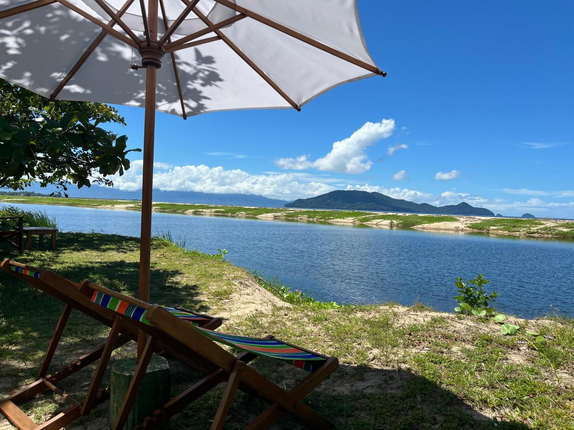 L Hippocampe Hotel มาโรอันท์เซตรา ภายนอก รูปภาพ